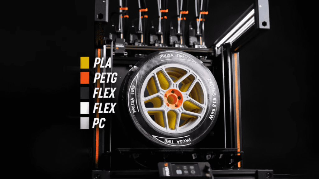 Original PRUSA XLは複数素材を組み合わせて一度に印刷が可能